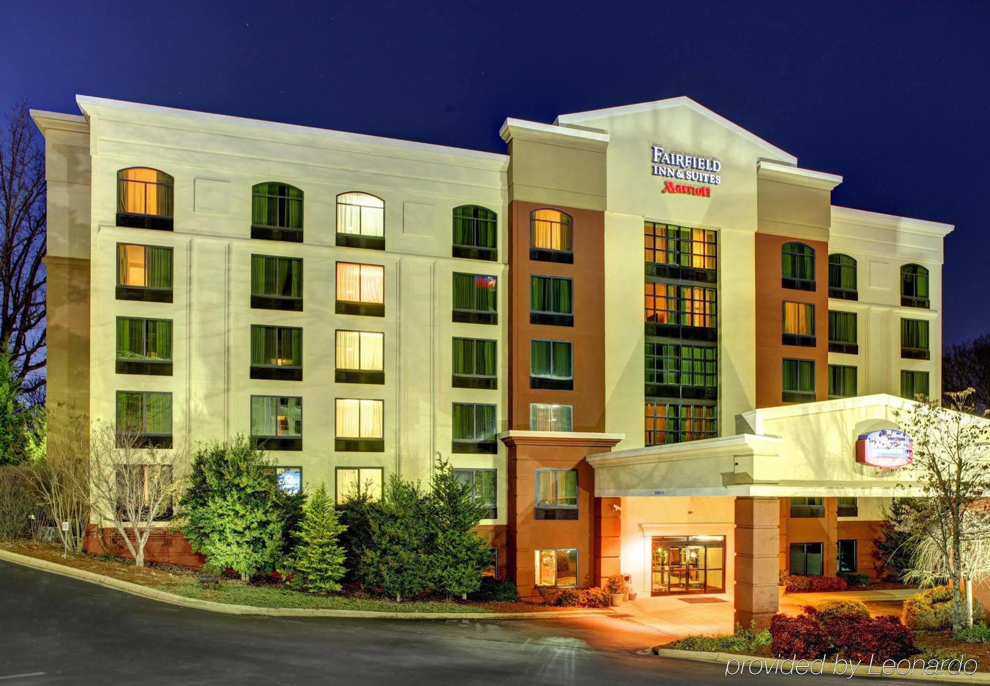 Hotel Fairfield By Marriott & Outlets Asheville